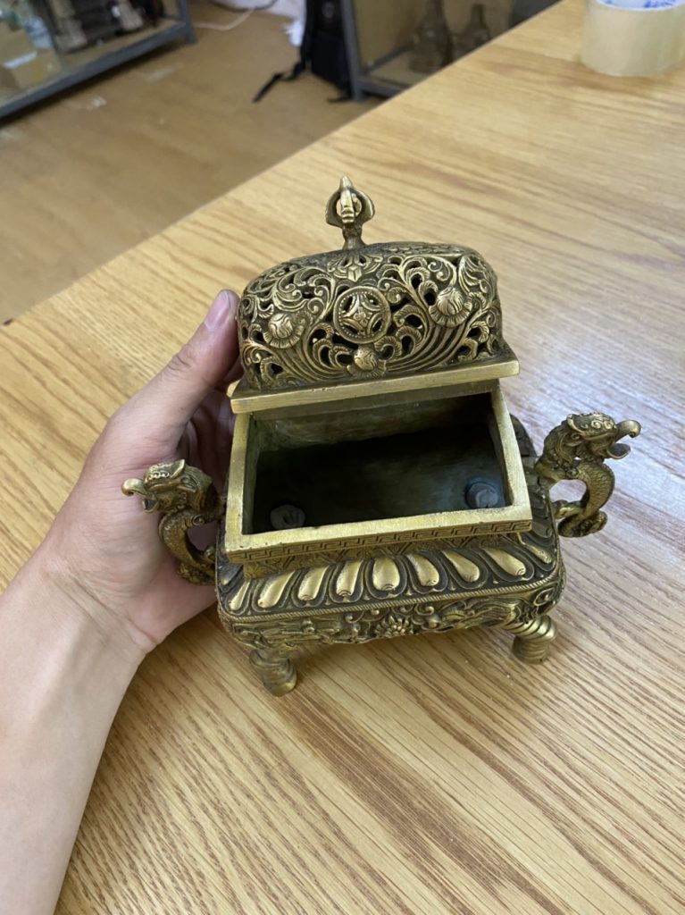 lu-huong-xong-tram-vuong