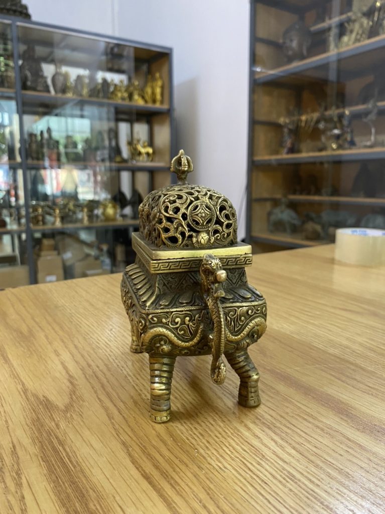 lu-huong-xong-tram-vuong